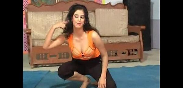  HOT BOOB SHOW  MUJRA.MP4